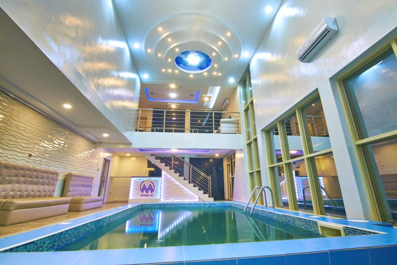 Double M Exquisite Suites And Lounge Lekki Ogombo Exteriör bild